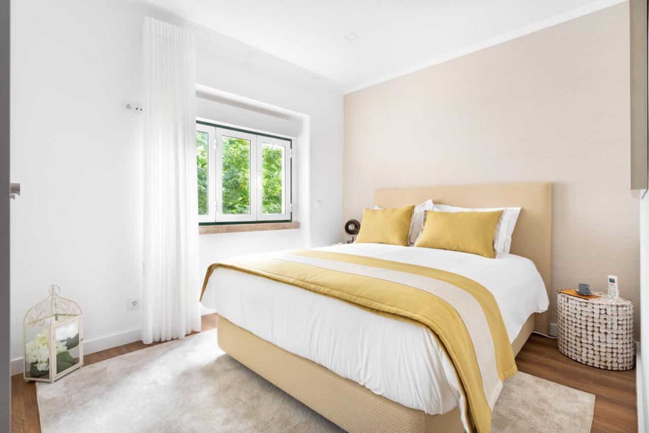 Apartment Joivy Bright And Beautiful 4br 5 Mins To Rato Subway Lissabon