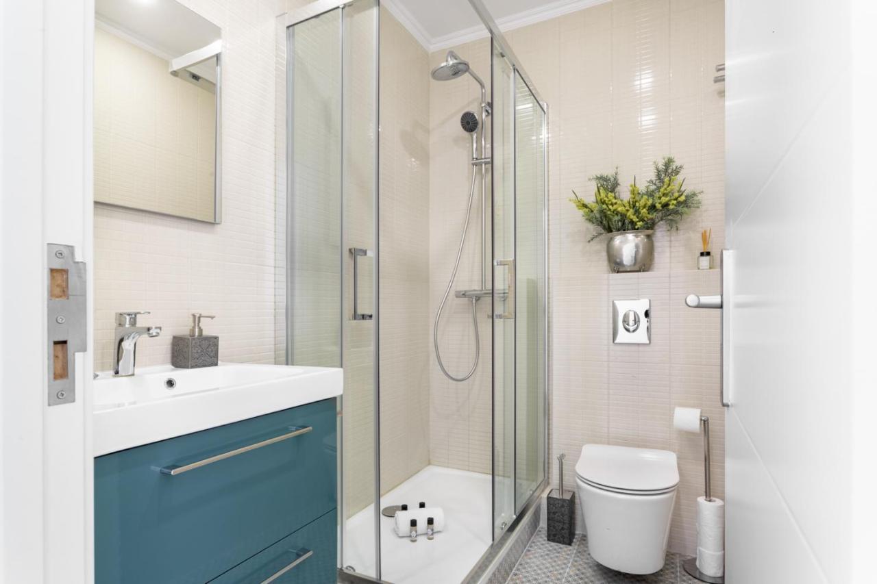 Joivy Bright And Beautiful 4br 5 Mins To Rato Subway Apartment